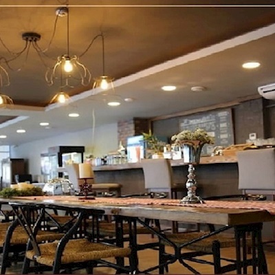 Cafe & Restoran